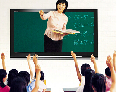 因此同步课堂在线学习,作为“互联网+”与基础教育相互融合的一个创新,无疑是学校教学的有益补充。然而,我们比较容易忽视的一点是:K12在线教育,需要同步课堂,但更需要交互课堂。