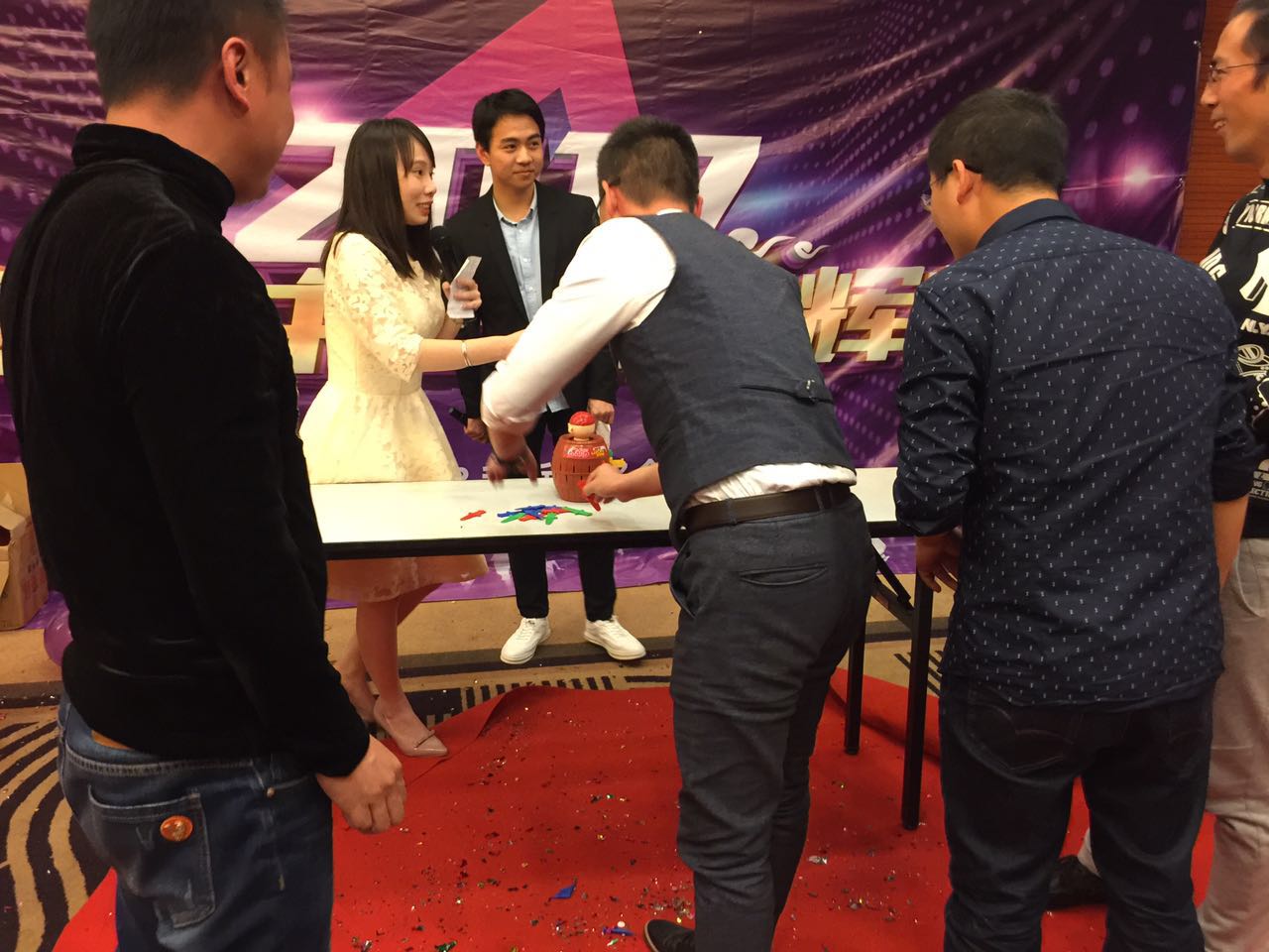 KESION公司成功举行“辞旧2016，2017携手并进 共创辉煌